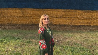 Тернопільська співачка у Польщі бере участь в концертах на підтримку України Тернопільська співачка у Польщі бере участь в концертах на підтримку України
