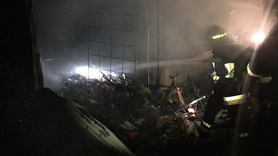 Вогнеборці ліквідували пожежу на території ринку у Кривому Розі
