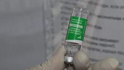 Понад 3,5 тисячі медиків на Вінничині щепили проти коронавірусу Понад 3,5 тисячі медиків на Вінничині щепили проти коронавірусу
