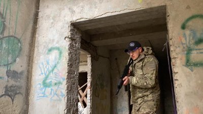 У Тернополі проводять військово-патріотичний вишкіл У Тернополі проводять військово-патріотичний вишкіл