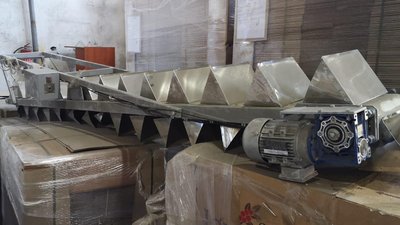 Фальсифіковану продукцію виготовляли на Волині в антисанітарних умовах Фальсифіковану продукцію виготовляли на Волині в антисанітарних умовах