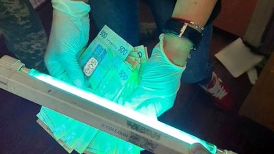 Хабар у 15 тисяч грн вимагав від призовника заступник військового комісара на Херсонщині