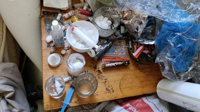 У Харкові 12-річну дівчинку вилучили з родини — дитина жила без світла, їжі та нагляду 