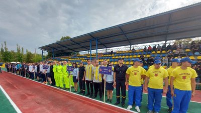 У Харкові змагаються пожежники з шести областей У Харкові змагаються пожежники з шести областей