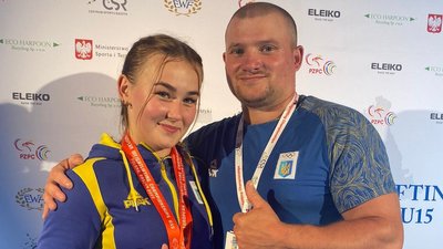 Дівчина з Волині завоювала "бронзу" та "срібло" на чемпіонаті Європи з важкої атлетики Дівчина з Волині завоювала "бронзу" та "срібло" на чемпіонаті Європи з важкої атлетики