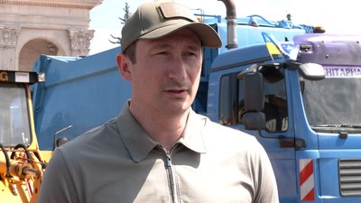 Пожежну машину, автобуси і сміттєвози — до Чернігова привезли техніку з Європи Пожежну машину, автобуси і сміттєвози — до Чернігова привезли техніку з Європи