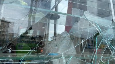 Наслідки ракетного обстрілу у Вінниці — фоторепортаж Наслідки ракетного обстрілу у Вінниці — фоторепортаж