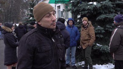 Підозрюваного у вбивстві журналіста Василя Сергієнка відпустили із черкаського слідчого ізолятора Підозрюваного у вбивстві журналіста Василя Сергієнка відпустили із черкаського слідчого ізолятора