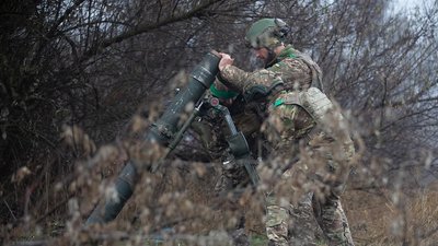 Український військовослужбовець, армія, фронт