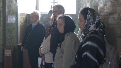 У Житомирі провели в останню путь військовослужбовця Андрія Воробея У Житомирі провели в останню путь військовослужбовця Андрія Воробея