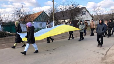 На Миколаївщині попрощалися із загиблим військовослужбовцем На Миколаївщині попрощалися із загиблим військовослужбовцем