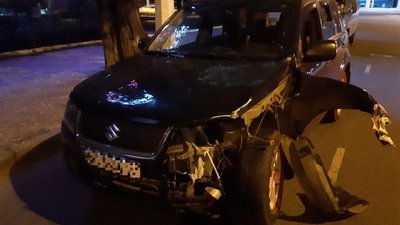 В Одесі автівка зіткнулася з мотоциклом, одна людина травмувалася
