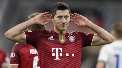 "Барселона" оголосила про домовленість щодо трансферу Роберта Левандовські з "Баварії"