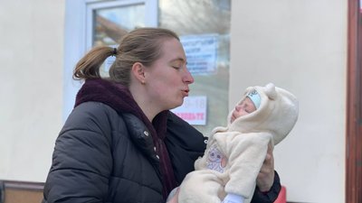 На Тернопільщині працює волонтерський центр: щодня по допомогу туди приходять більше сотні людей