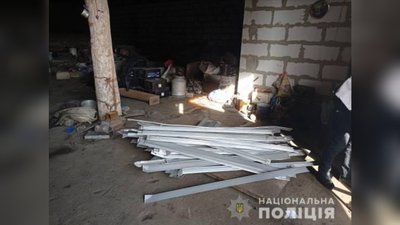 За крадіжку з фермерського господарства у Мукачеві затримали 17-річного юнака За крадіжку з фермерського господарства у Мукачеві затримали 17-річного юнака