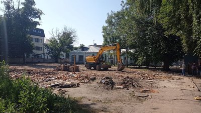 Чотири будівлі — під знесення. Що планують будувати на території Сумського обласного онкодиспансеру