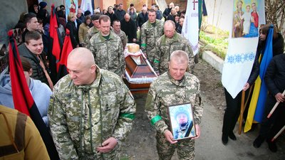 На Тернопільщині попрощалися з двома бійцями