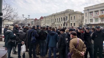 Працівники “Теплоенергетика” протестували у Кропивницькому – їм не платять зарплату три місяці