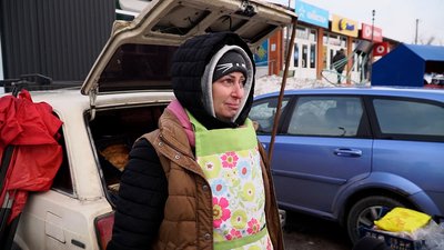 "Боїмося, що ... знову під вікнами будуть танки": як живуть у Городні на Чернігівщині, яка межує з Росією та Білоруссю "Боїмося, що ... знову під вікнами будуть танки": як живуть у Городні на Чернігівщині, яка межує з Росією та Білоруссю