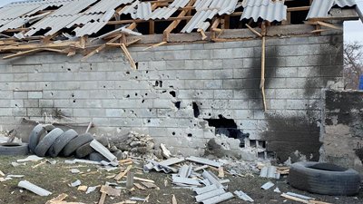 Війська РФ обстріляли селище Радісний сад, що на Миколаївщині. Є загиблі серед населення Війська РФ обстріляли селище Радісний сад, що на Миколаївщині. Є загиблі серед населення