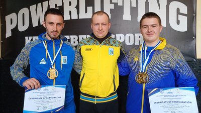 Гирьовики з Близнюківської громади привезли додому чотири золота чемпіонату Європи Гирьовики з Близнюківської громади привезли додому чотири золота чемпіонату Європи