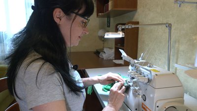 Черкащанка створює колекцію святкових вбрань для дітей Черкащанка створює колекцію святкових вбрань для дітей