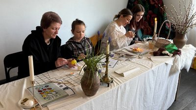 Житомир, Малин, майстер-клас з писанкарства. Великдень