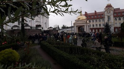 Лучани попрощалися із загиблим військовослужбовцем Денисом Кудрявцевим