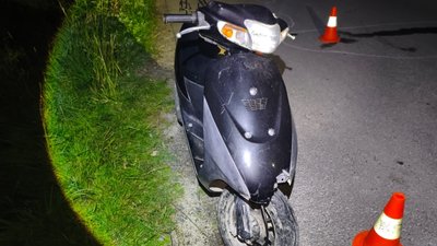 Мотоцикл чоловіка, який загинув у ДТП в Дрогобицькому районі