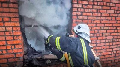 Вогнеборці ліквідували три пожежі
