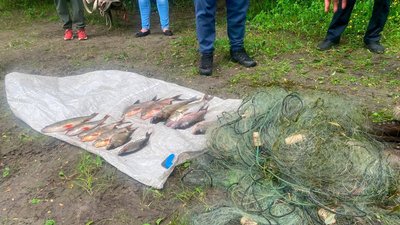 Поблизу Черкас чоловік незаконно ловив рибу