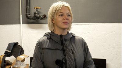 Дідусь був би в шоці: Onuka зіграла на 3D-копіях інструментів Олександра Шльончика Дідусь був би в шоці: Onuka зіграла на 3D-копіях інструментів Олександра Шльончика