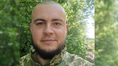 На Черкащині поховали захисника Дмитра Набатова На Черкащині поховали захисника Дмитра Набатова