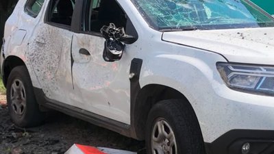 авто в золочеві після удару