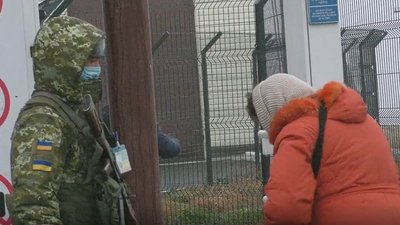 25 тисяч масок на адмінмежу із Кримом: на Херсонщині реалізують благодійний проєкт 25 тисяч масок на адмінмежу із Кримом: на Херсонщині реалізують благодійний проєкт