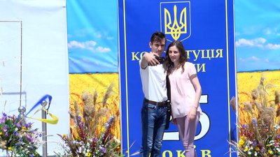 На День Конституції у Житомирі працювало містечко народних ремесел із майстер-класами На День Конституції у Житомирі працювало містечко народних ремесел із майстер-класами