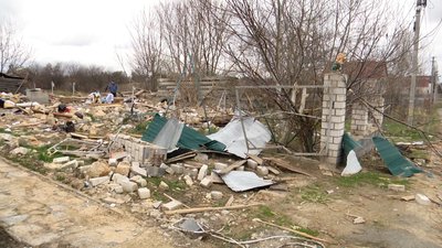 У Малинській громаді на Житомирщині обстежують всі пошкоджені будівлі внаслідок обстрілів У Малинській громаді на Житомирщині обстежують всі пошкоджені будівлі внаслідок обстрілів