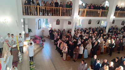Як у Хмельницькому віряни західного обряду відзначають Великдень
