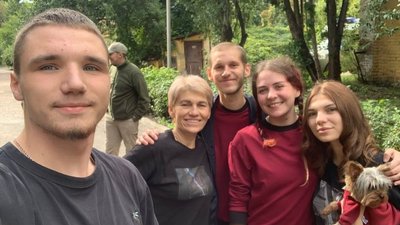 З полону повернули захисника "Азовсталі" Дмитра "Ореста" Козацького з Житомирщини З полону повернули захисника "Азовсталі" Дмитра "Ореста" Козацького з Житомирщини