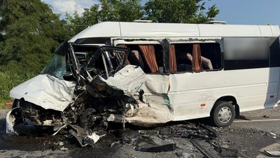 Внаслідок аварії біля Міцівців травми отримали 20 людей