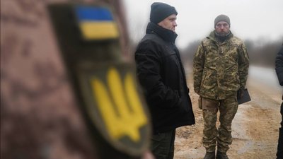 На Київщині триває укріплення рубежів оборони та зміцнення позицій — Кулеба
