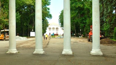 У Вінниці триває реконструкція центрального парку імені Леонтовича У Вінниці триває реконструкція центрального парку імені Леонтовича