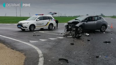 Машина в полі: у поліції розповіли подробиці ДТП біля Рівного
