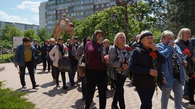 "Він був золотою людиною". У Сумах попрощалися із захисником Сергієм Носовим "Він був золотою людиною". У Сумах попрощалися із захисником Сергієм Носовим
