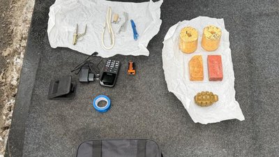 В Одесі затримали підозрюваних у підготовці підривів авто й помешкань військових В Одесі затримали підозрюваних у підготовці підривів авто й помешкань військових