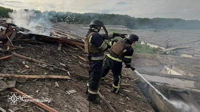 РФ вдарила БпЛА по підприємству у Корюківському районі