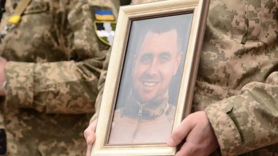 У Рівному попрощалися з військовим Ігорем Люшиним