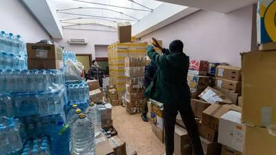 "Ми як ртуть стіклись в одну велику пляму". Як волонтерський хаб допомагає військовим у Краматорську "Ми як ртуть стіклись в одну велику пляму". Як волонтерський хаб допомагає військовим у Краматорську