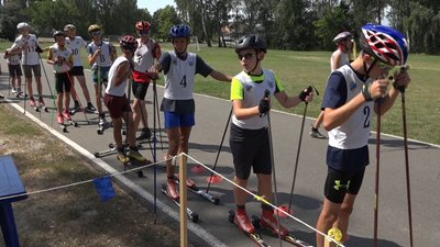 У Чернігові стартував відкритий кубок області з лижоролерів У Чернігові стартував відкритий кубок області з лижоролерів