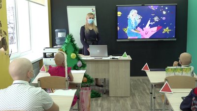 У лікарні Харкова відкрили школу, в якій навчатимуться діти з онкохворобами У лікарні Харкова відкрили школу, в якій навчатимуться діти з онкохворобами